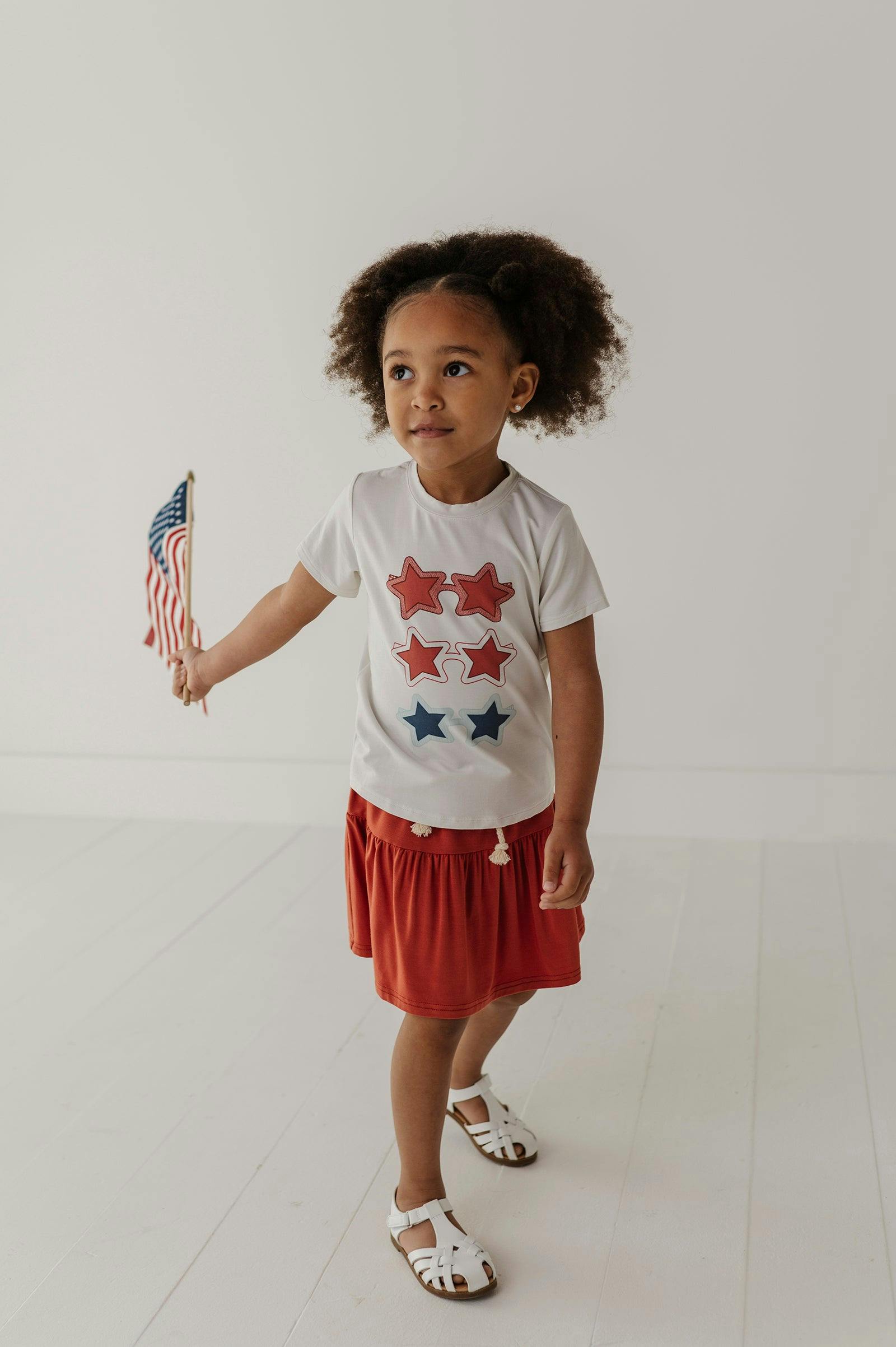 Girl's Short Sleeve Tee in Shades