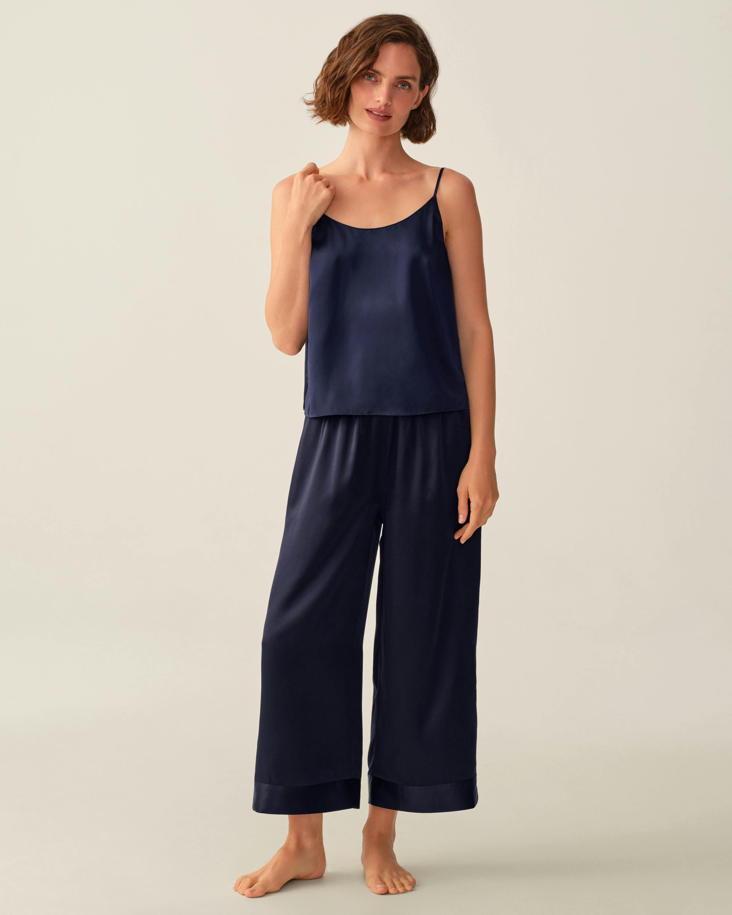 Women's Silk Olivia Wide-Leg Pant in Navy