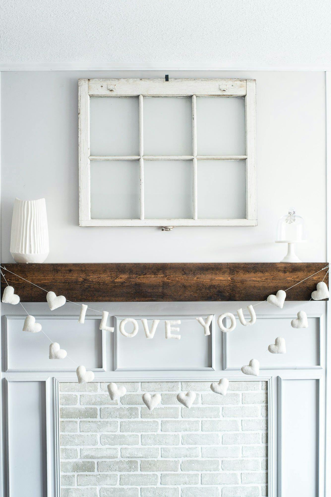 Heart Garland (White)
