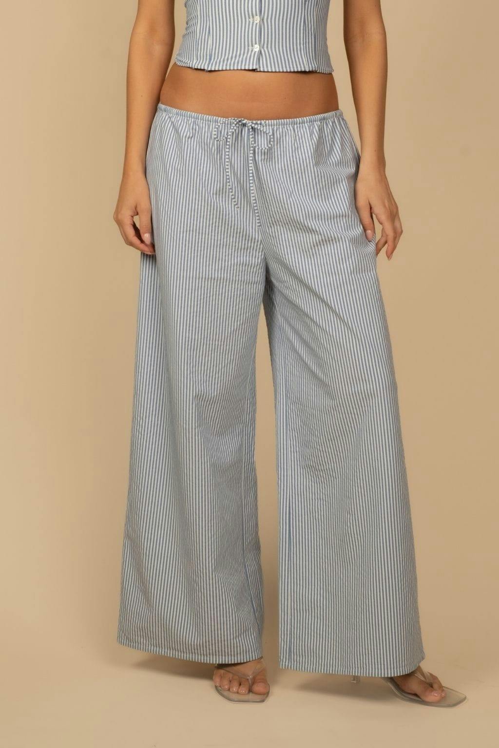 Drawstring Wide-Leg Pant