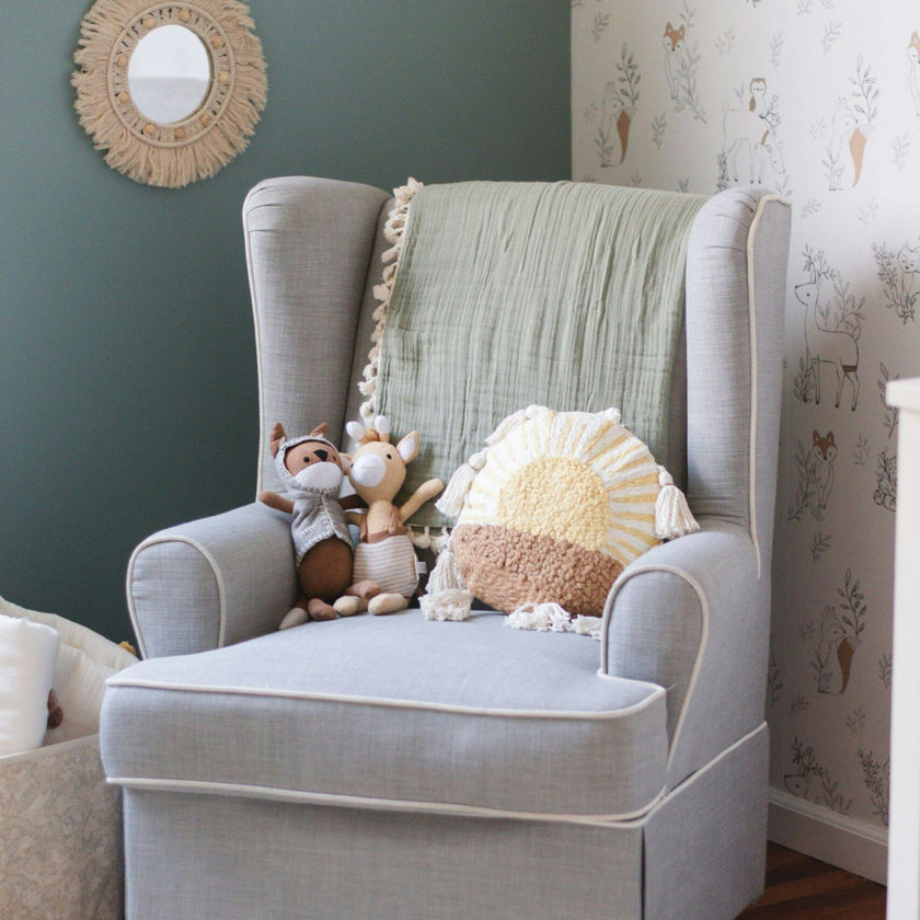 Ezra Woodland Nursery Wallpaper