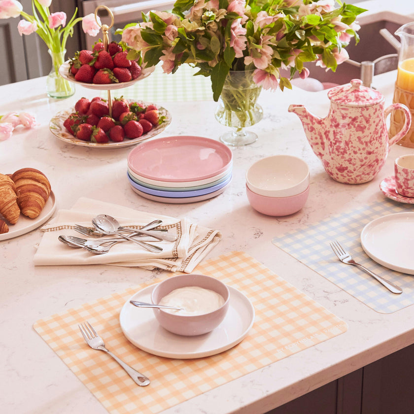 2 Placemats | Coral Gingham |  by robynblair x Recette