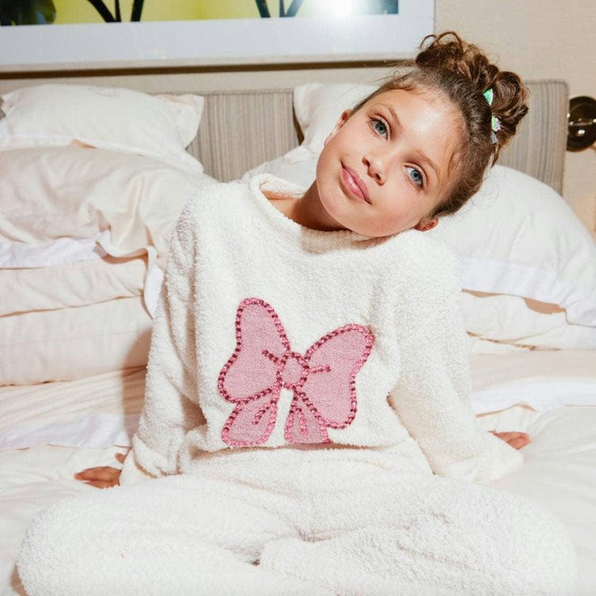 Big Bow Crystal Fuzzy Set