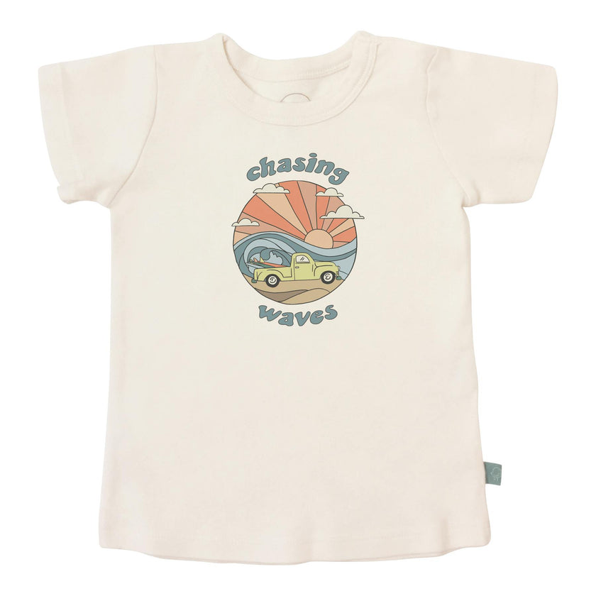 graphic tee | Chasing Waves