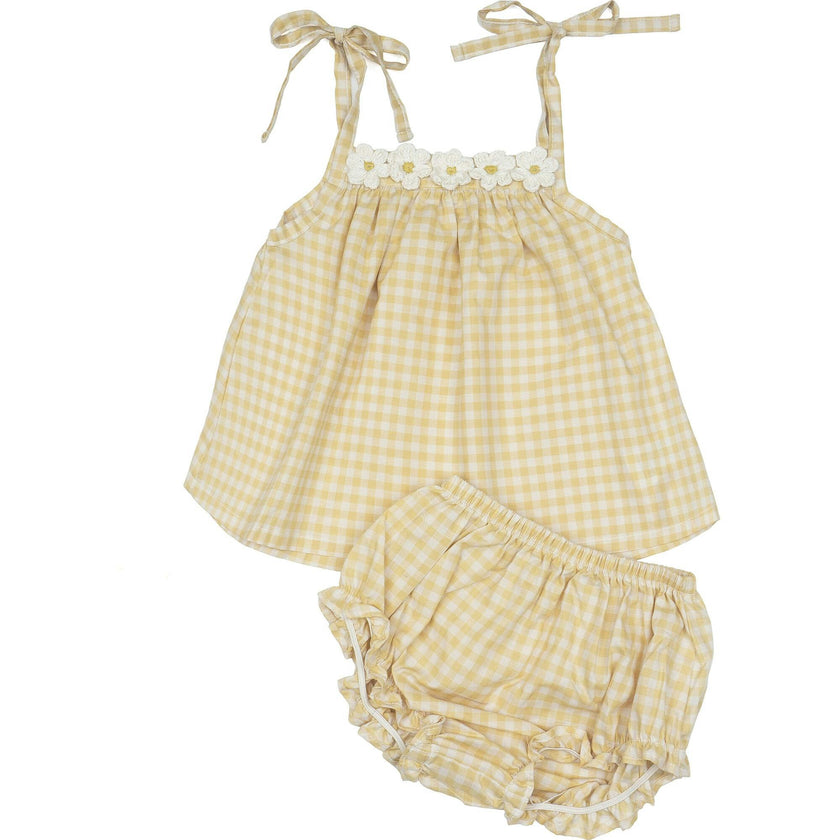 Crochet Daisy Set in Pink Gingham