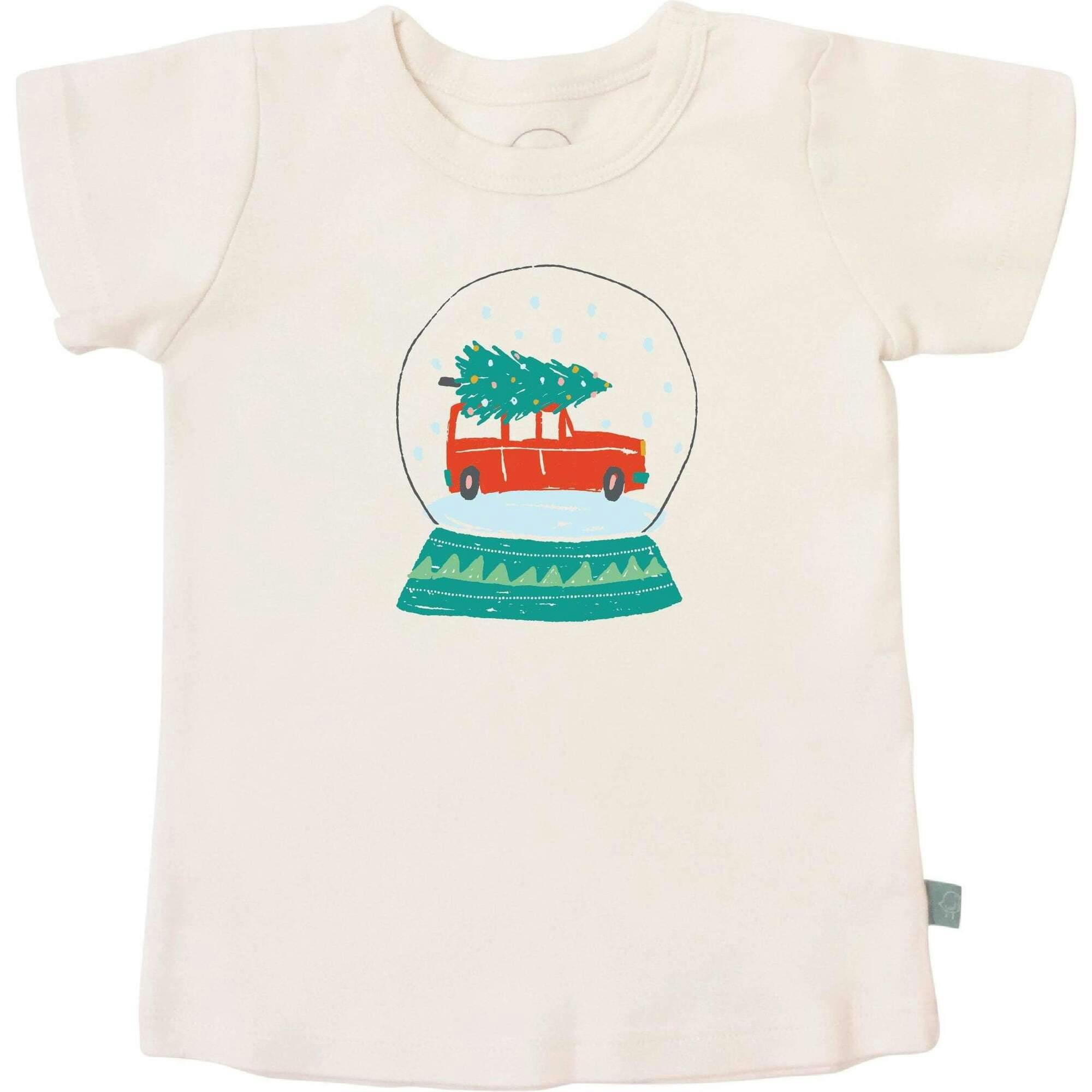 graphic tee | snow globe