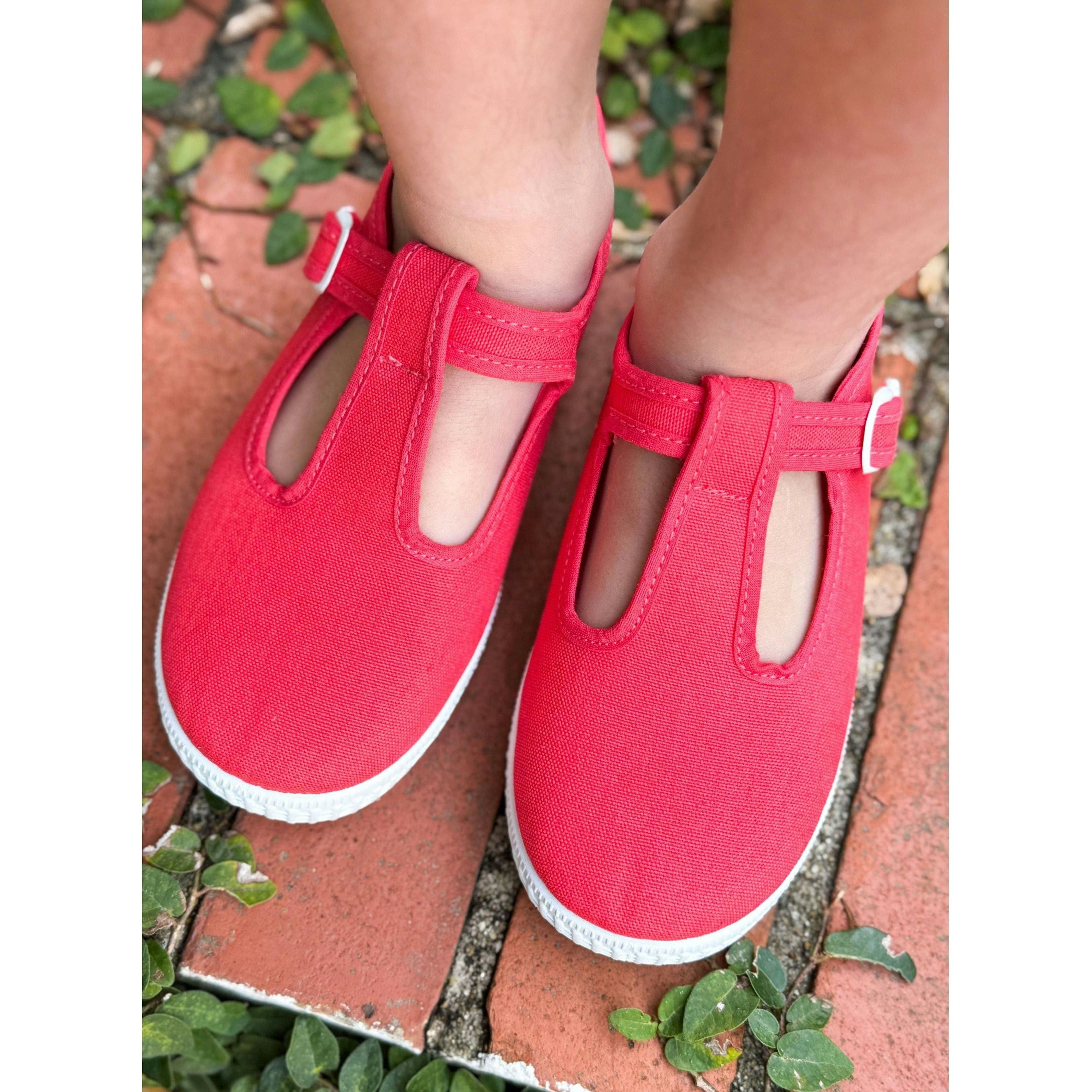 Canvas T-Strap in Coral