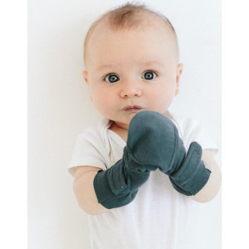 PREEMIE STAY ON MITTS | ROSE