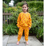 Loungewear Set in Cherries