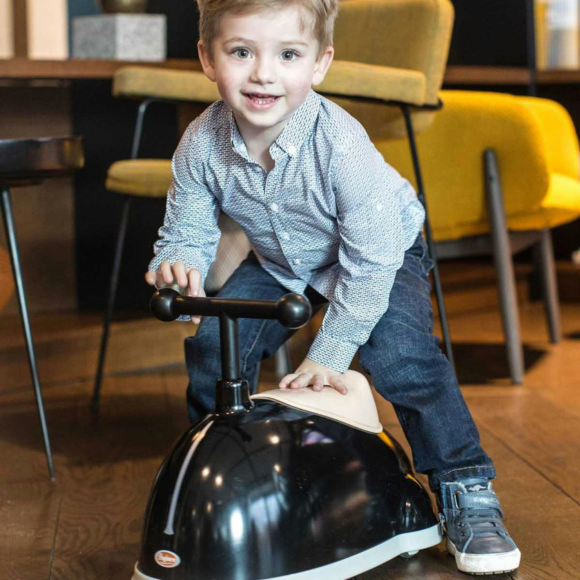 Ride-On TWISTER Black