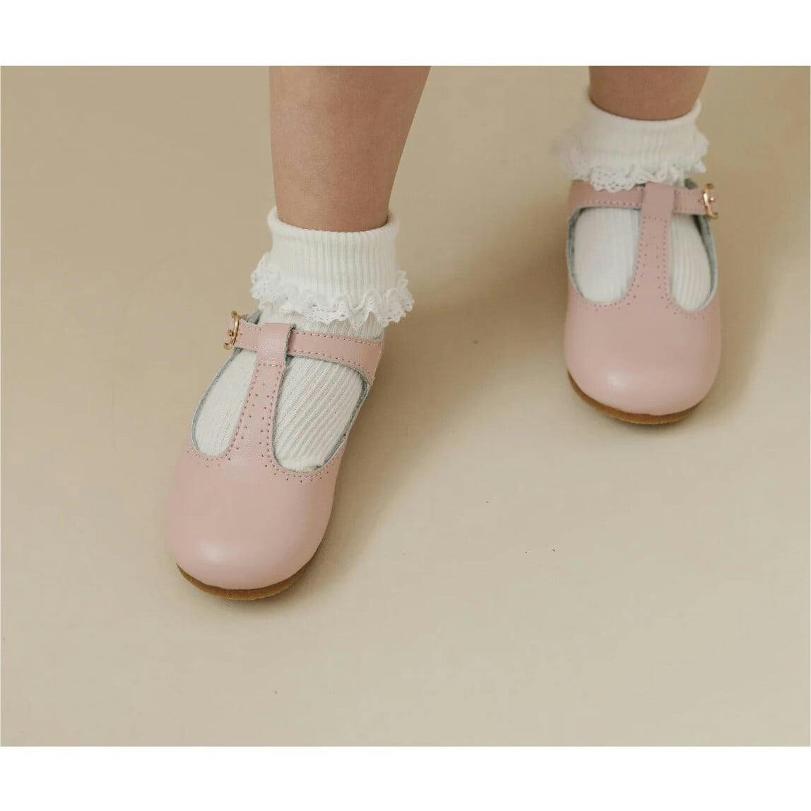 Eleanor T-Bar Flat