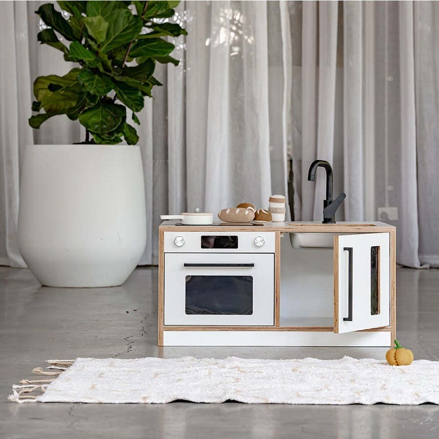 Kitchenette Mini – White & Oak Pretend Play Station