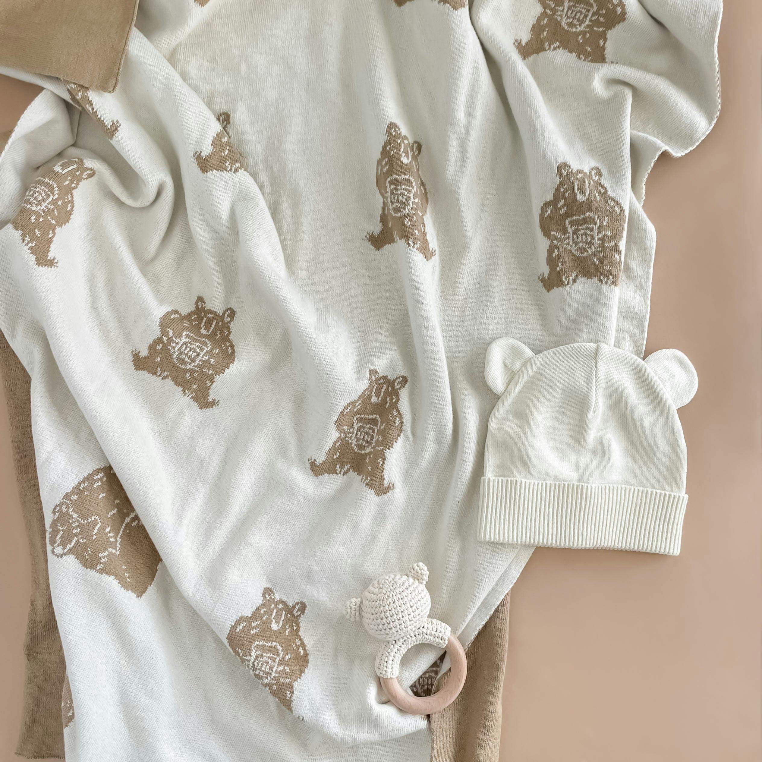 Honey Bear Hat Teether Gift Set