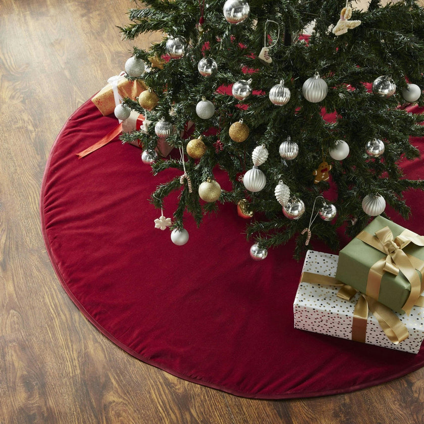 Luxurious Classic Velvet Garnet Red Christmas Tree Skirt