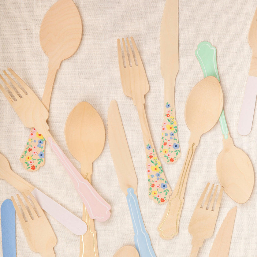Elegant Gold Foil Detail Wooden Cutlery Set