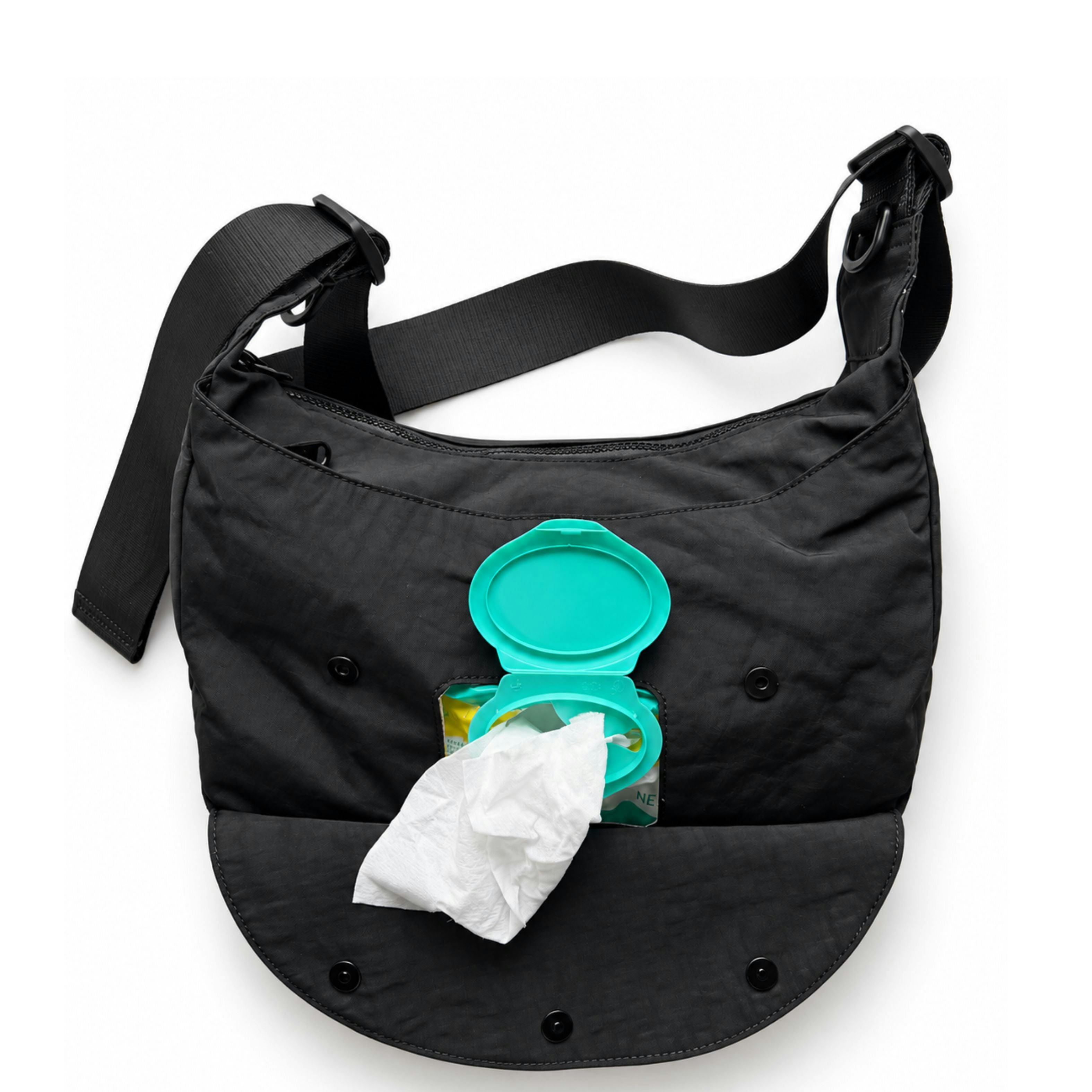 Park Bag Crossbody Diaper Bag - Onyx