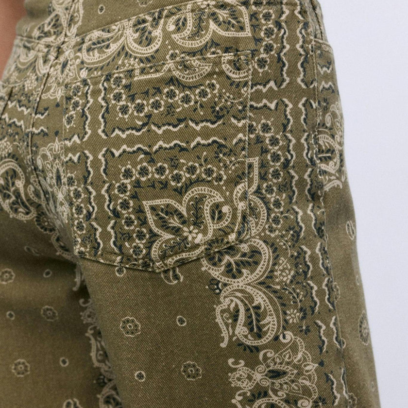 Waterlily Woman Pant Bandana Woman Print