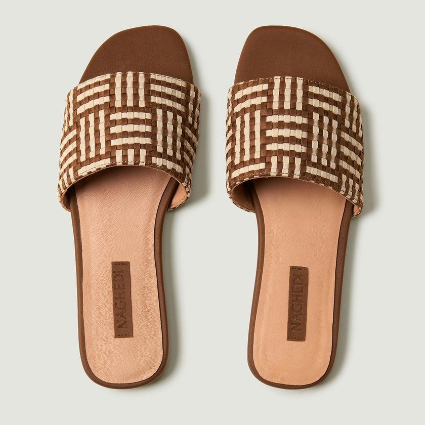Cairo Slide | Almond