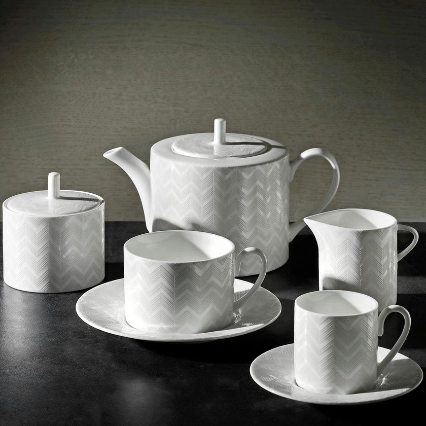Tea Cup & Saucer ZIG ZAG Set of 2 in Luxury Box White diam. 3.3", H 2.3", cap. 7.5 oz, Saucer diam. 6"