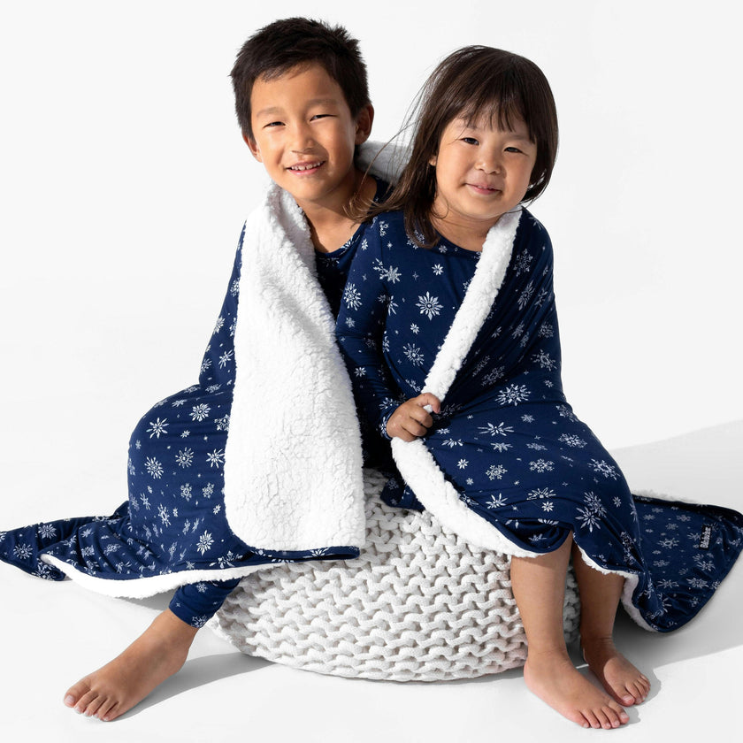 Snowflake Bamboo Sherpa Blanket
