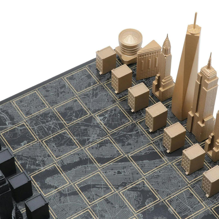 Chess Set Luxury Bronze NEW YORK with New York  Map Board