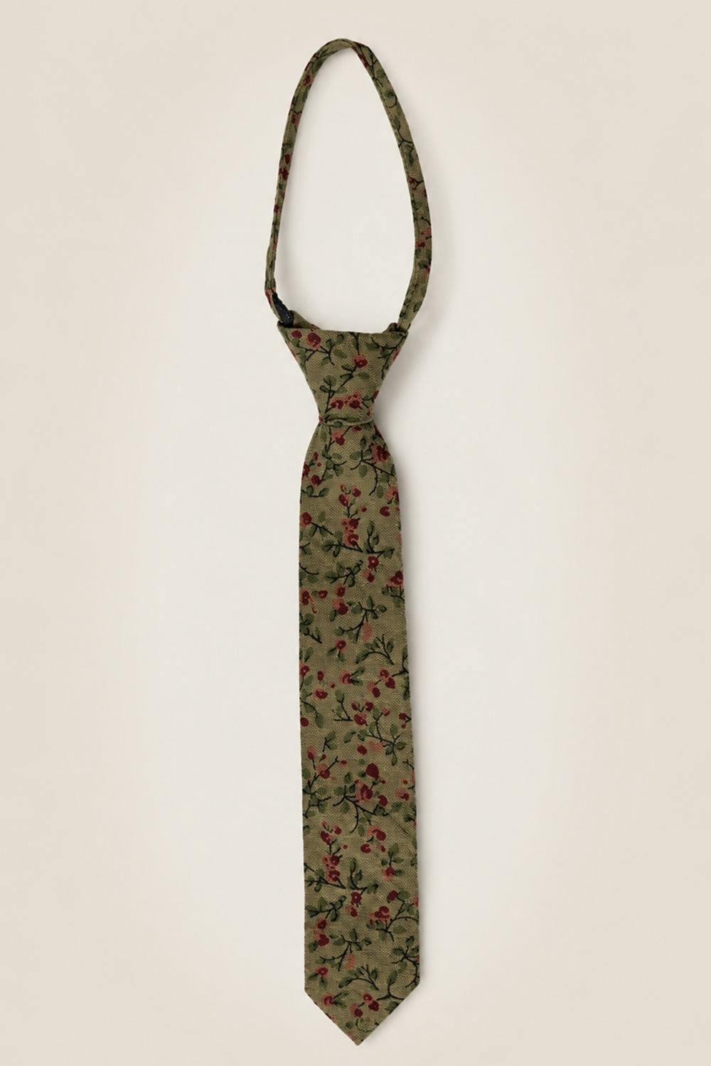 Ties in Woodland Floral