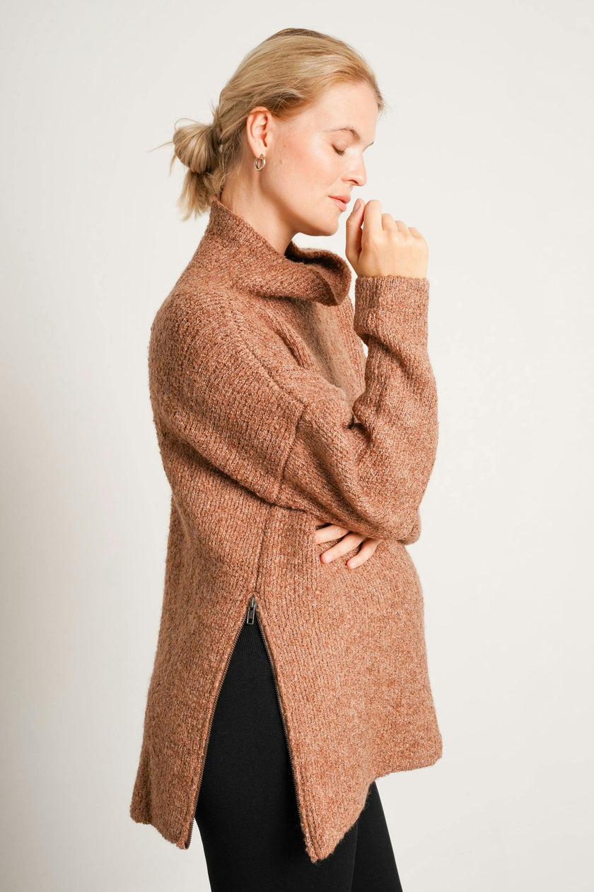 Lia Maternity & Nursing Sweater