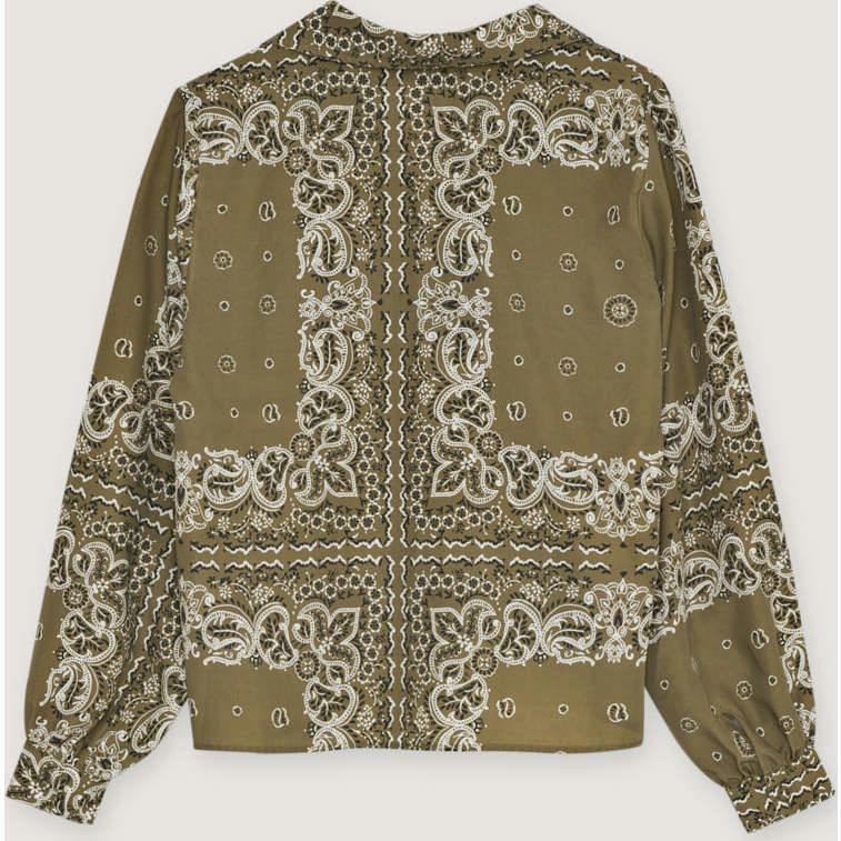 Waterlily Woman Shirt Bandana Print