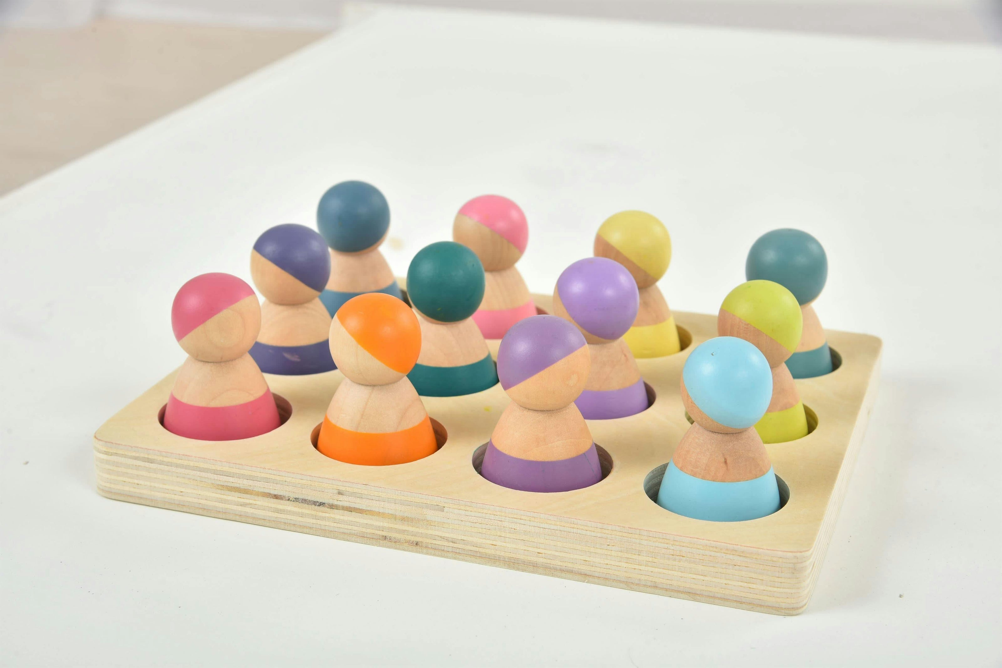 Wooden Rainbow Peg Dolls | 12 Piece Peg People Set with Sorting Base