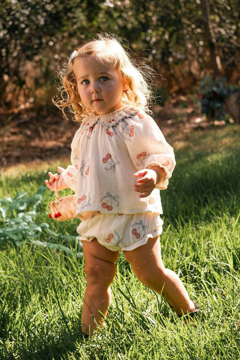 Eloise Set in Winter Chérie