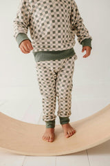 Boys Fleece Sweatpants in Sand