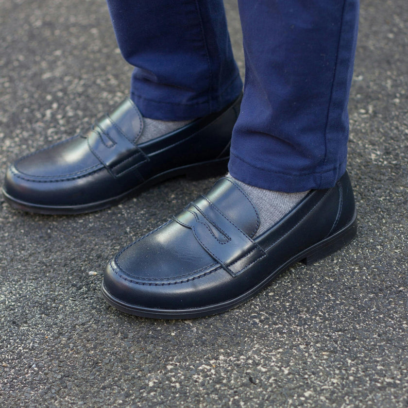 Hampton Classics Hugo Loafer in Navy