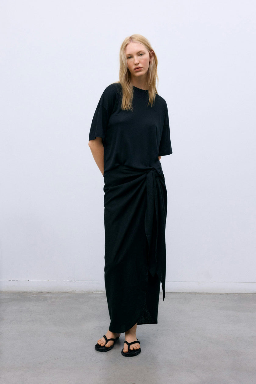 Melissa Woman Wrap Skirt