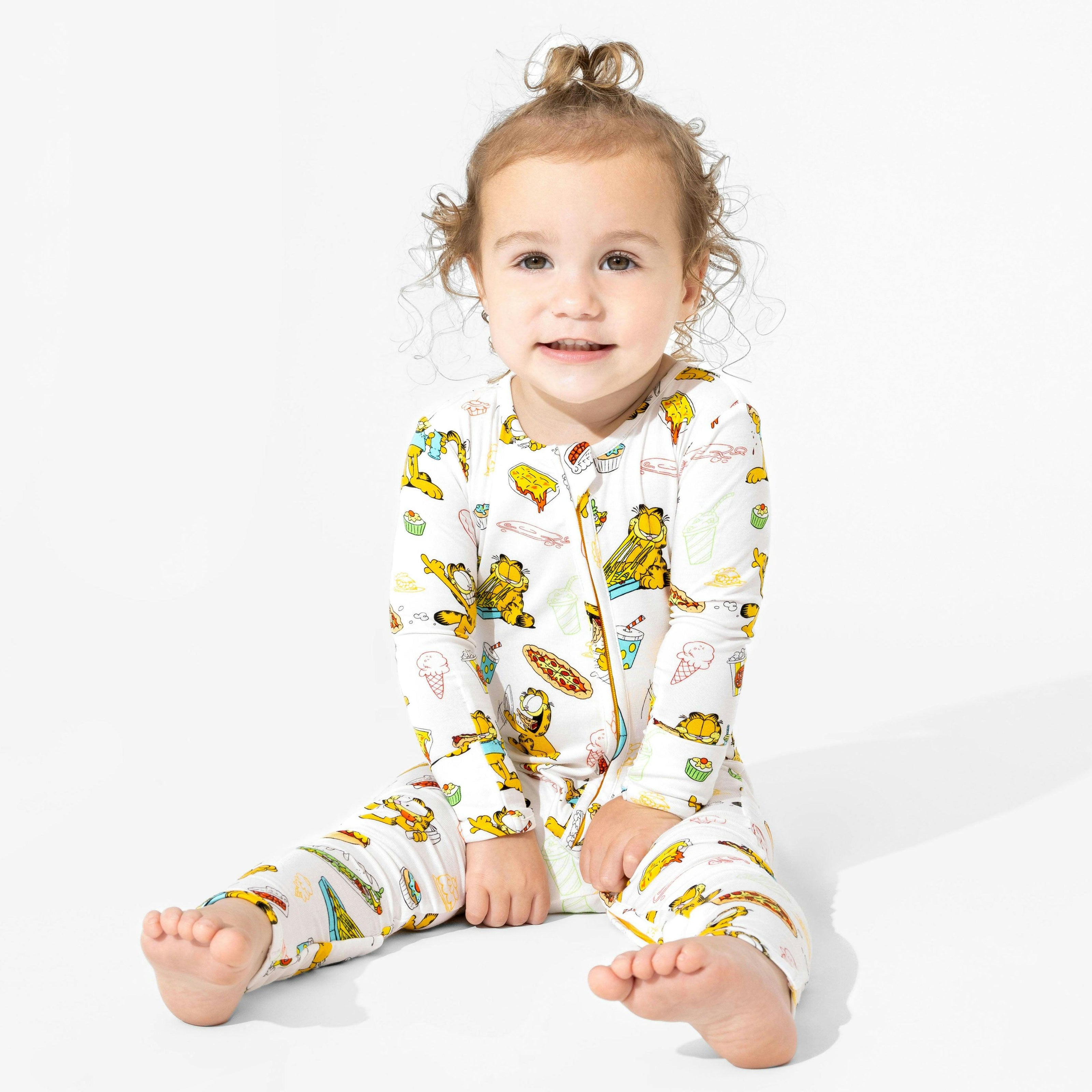 Garfield: Snack Attack Bamboo Convertible Footie