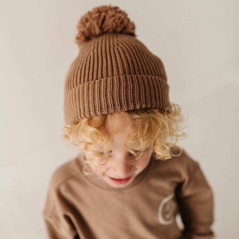 Knit Pom Hat in Portabella