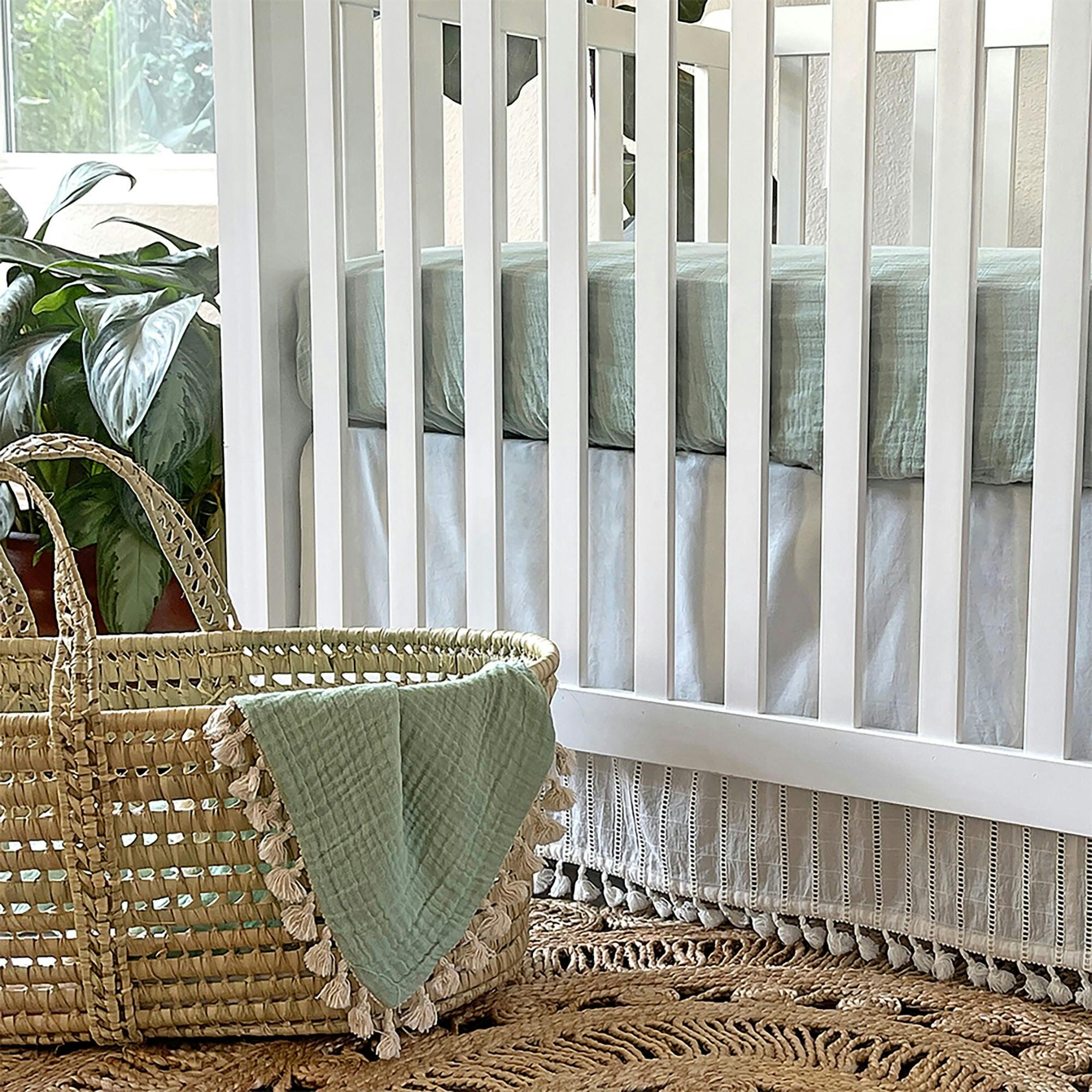 Muslin Fitted Crib Sheet (Evergreen)