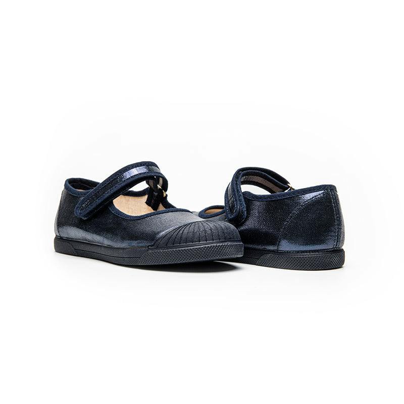 Mika Navy