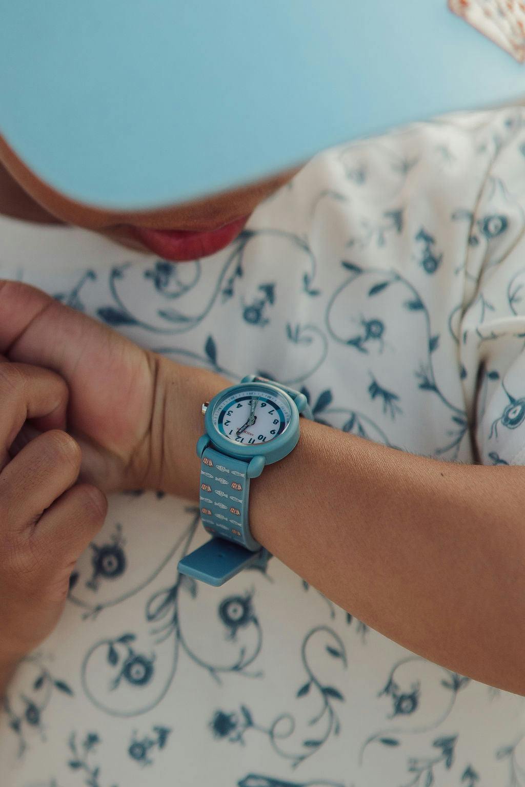 Classic Watch | Go Fish