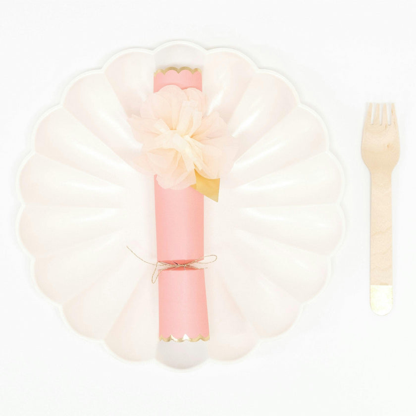 Tissue Floral Crackers