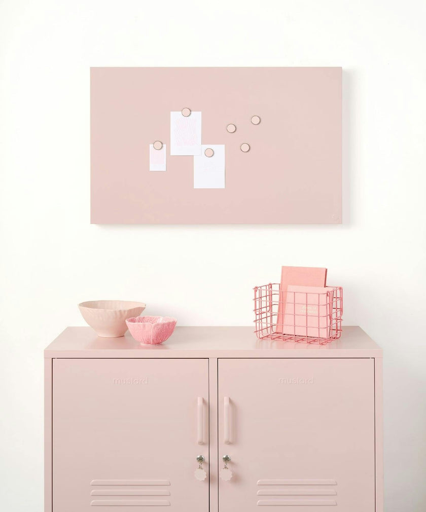 The Buttons in Blush