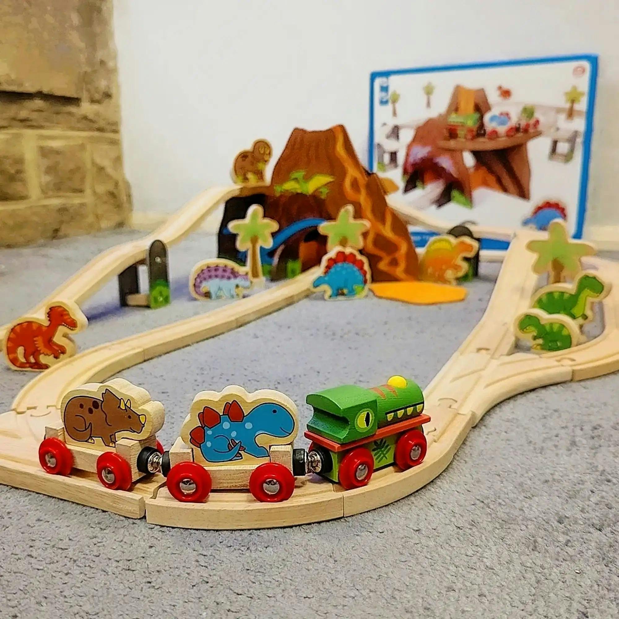 Dinosaur Railway Set