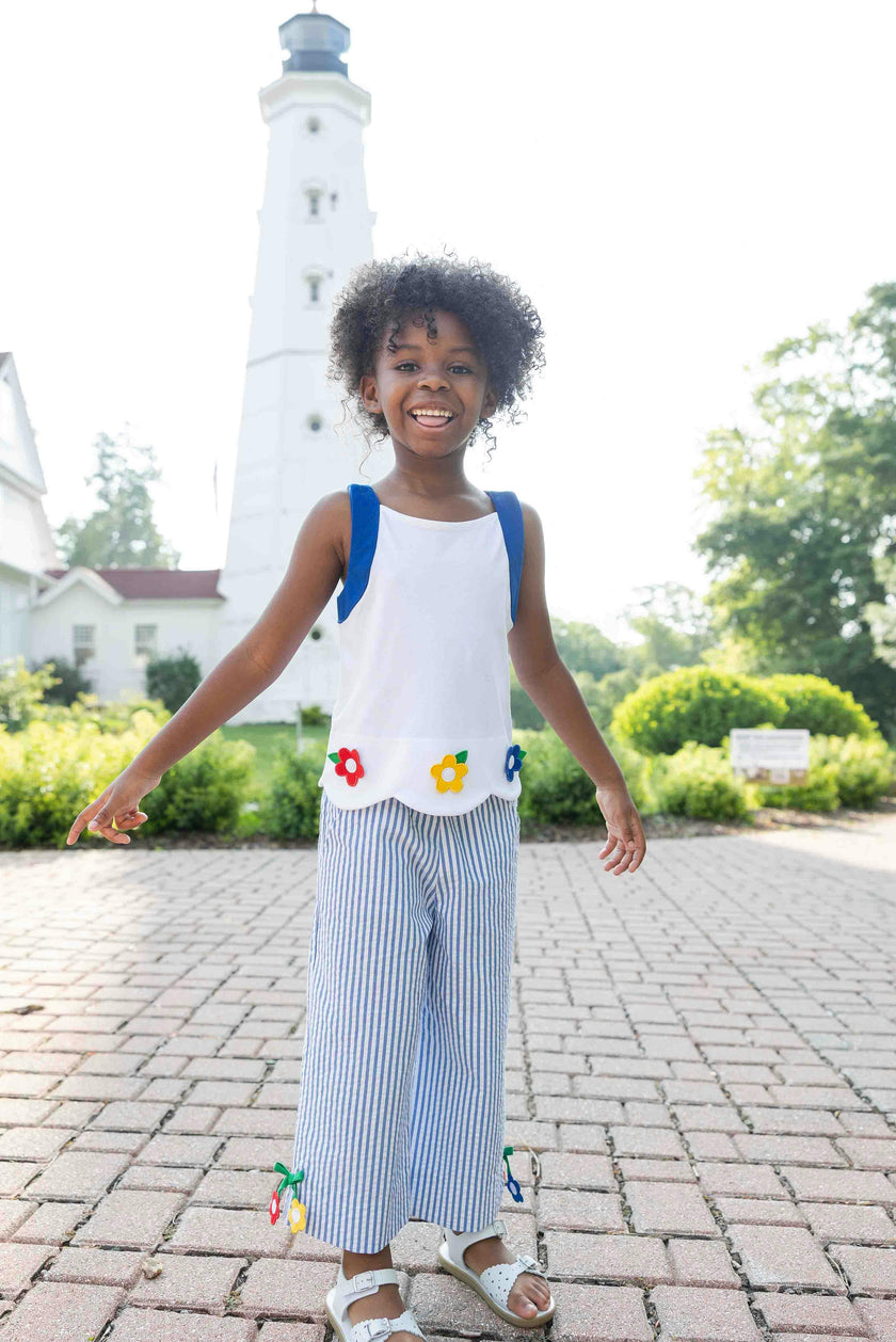 Knit Top With Scallop Hem And Flowers
