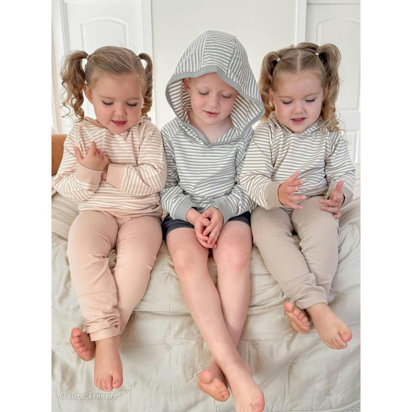 Madison Hooded Lightweight Pullover
