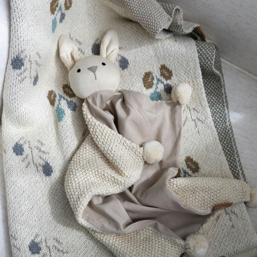 Avery Organic Cotton Lovey Blanket (Ollie the Bunny)