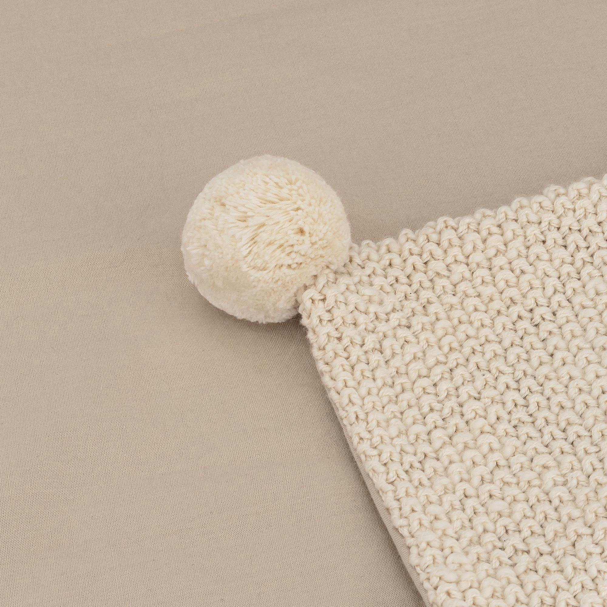 Avery Organic Cotton Lovey Blanket (Ollie the Bunny)
