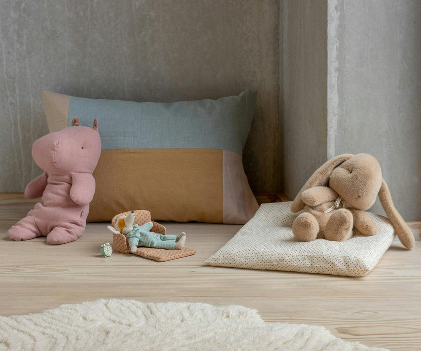 Bunny plush, Medium - Cream peach