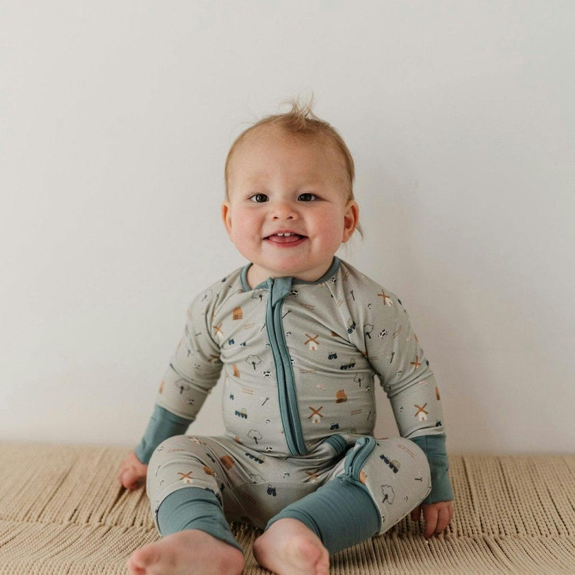Baby Boy Long Sleeve Zip Romper in Farm