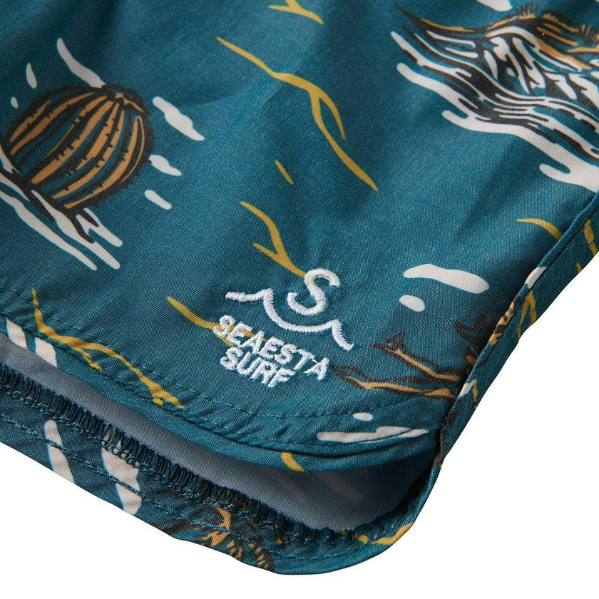 Seaesta Surf Boys Boardshorts – Scallop Retro Flare in Surfing Cowboy Bonanza Blue