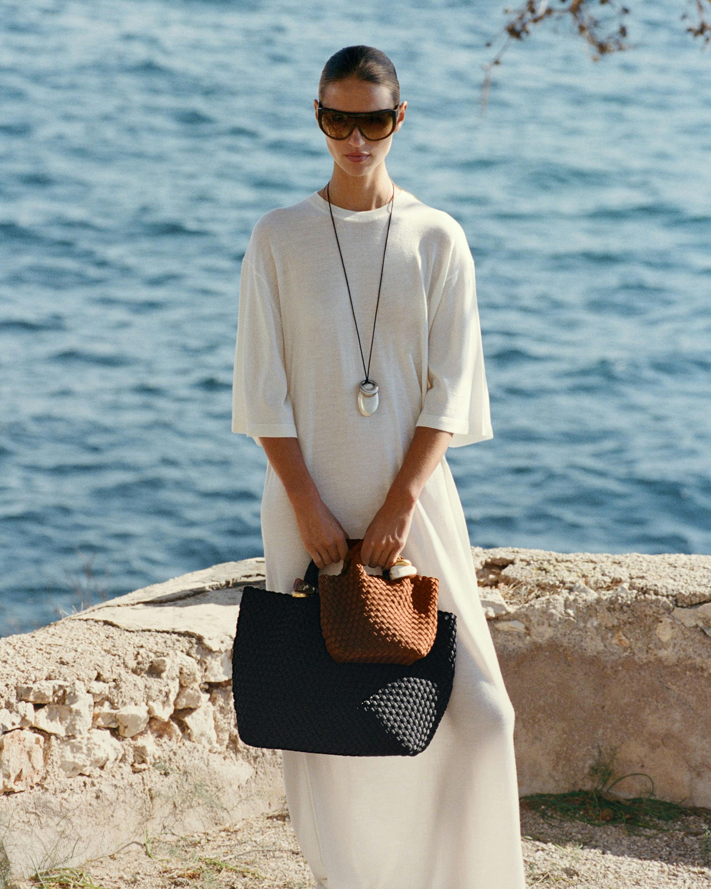 St. Barths Petit Tote Beads | Teak
