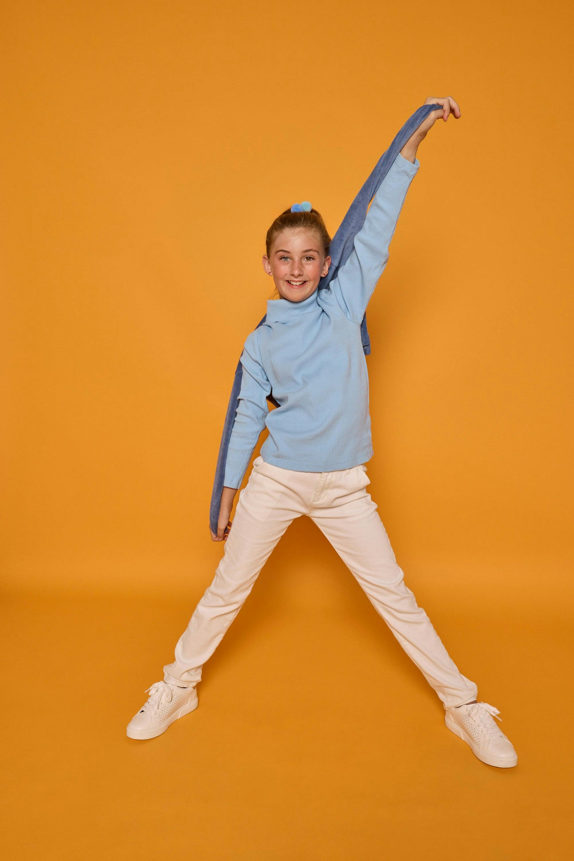 Stretchy Ribbed Long Sleeve Turtleneck Sweatshirt